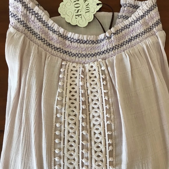 🥂SOLD KNOX ROSE Embroidered Off the Shoulder Top - Picture 8 of 8